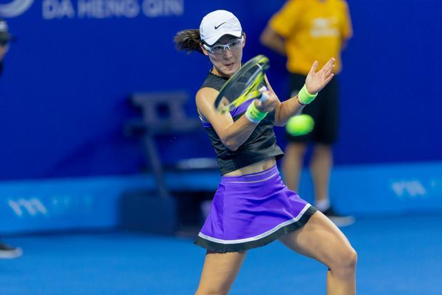 年时期崭露 年时期崭露