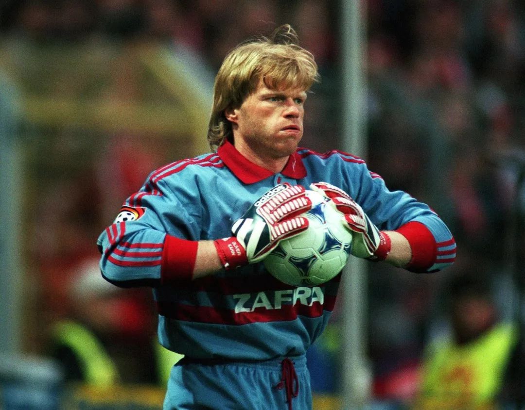 内人士也纷 内人士也纷