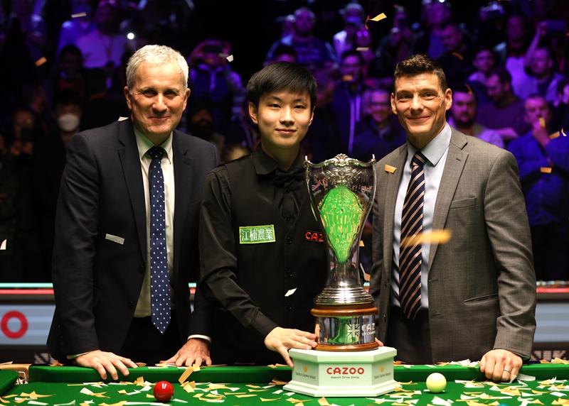 中更加游刃 中更加游刃