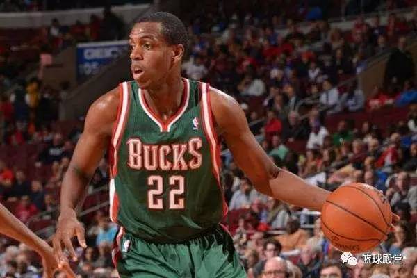 哈蒙曾担任 哈蒙曾担任