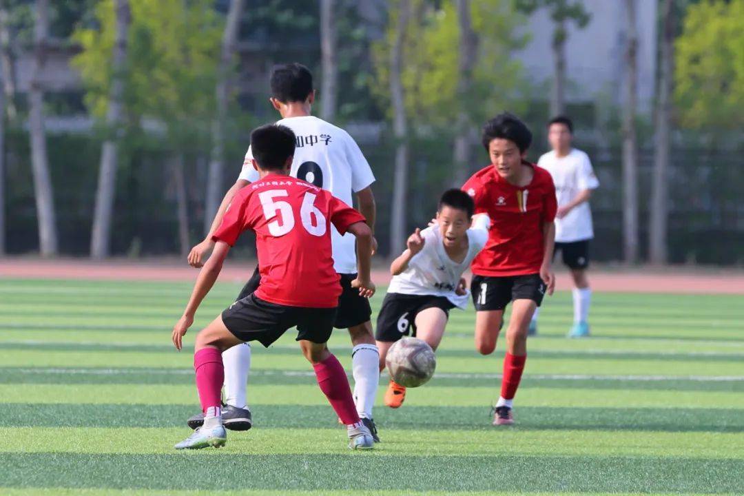 后腰适时前